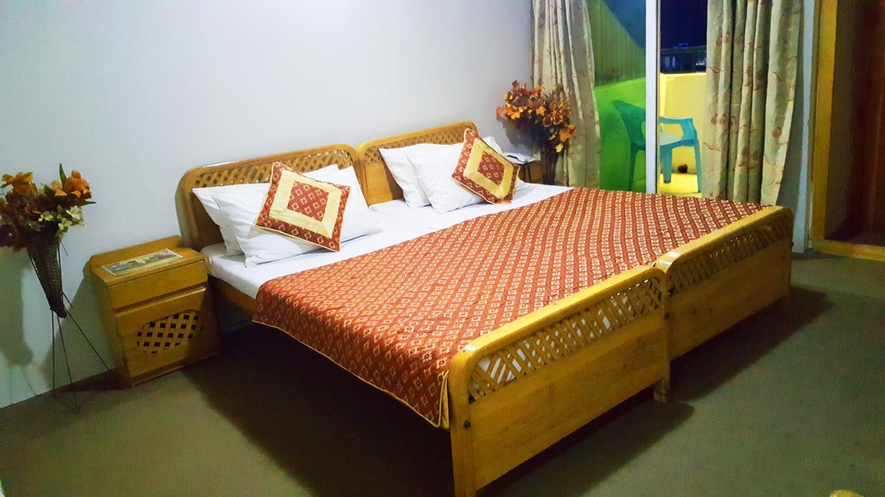 Pine Top Hotels Naran Zimmer foto